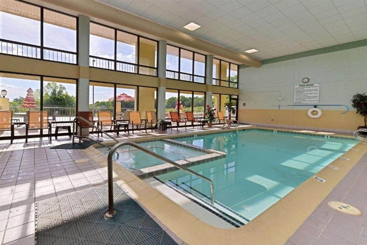 Quality Inn Jonesville I-77 Экстерьер фото